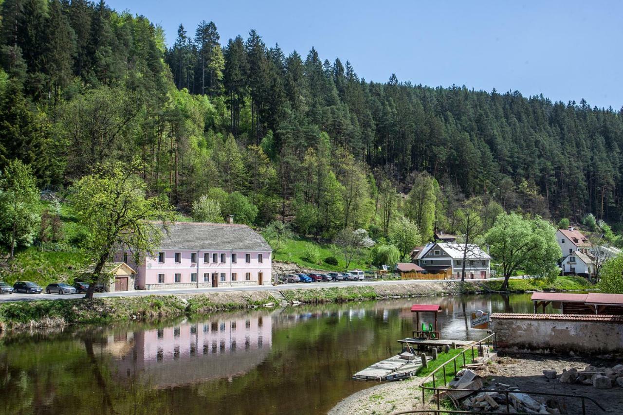 Ubytovani Rozmberk Nad Vltavou 18 Exterior photo